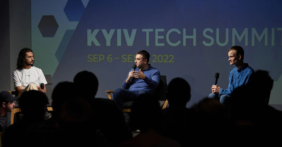 Vitalik Buterin Makes Surprise Appearance at Kyiv Tech Summit in Show of Support for Ukraine
